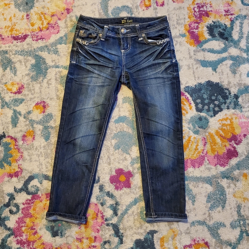 ZCO Jeans size 5 cropped jeans